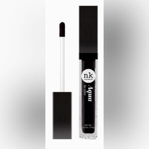 Aqua Lip Shine | Lipgloss - NICKA K NEW YORK Brand Color Smoky Black